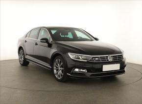 Volkswagen Passat  1.5 TSI 