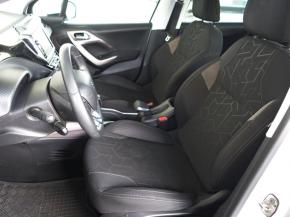 Peugeot 2008  1.2 PureTech 