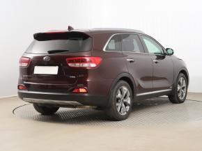 Kia Sorento  2.2 CRDi 