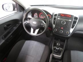 Kia Ceed  1.6 CVVT 