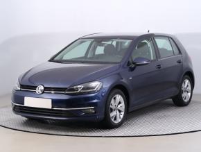 Volkswagen Golf  1.5 TSI 