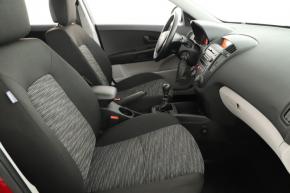 Kia Ceed  1.4 CVVT 