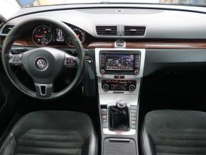 Volkswagen Passat  2.0 TDI 