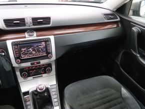 Volkswagen Passat  2.0 TDI 