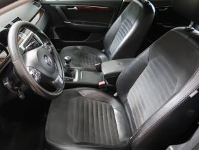 Volkswagen Passat  2.0 TDI 