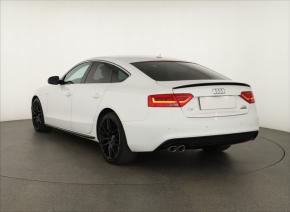 Audi A5  2.0 TDI S-Line 