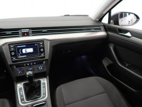 Volkswagen Passat  2.0 TDI 