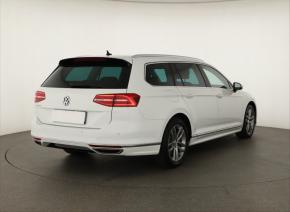 Volkswagen Passat  2.0 TDI R-Line 