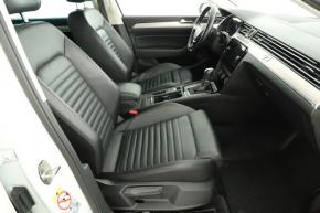 Volkswagen Passat  2.0 TDI R-Line 