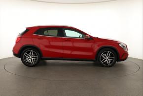 Mercedes-Benz GLA  GLA 200 CDI 4MATIC 