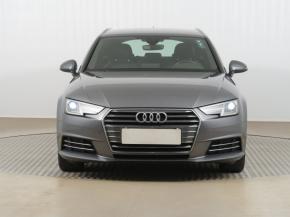 Audi A4  2.0 TDI S-Line 