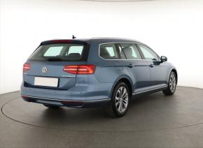 Volkswagen Passat  2.0 TDI 