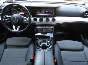 Mercedes-Benz E  E 220 d 4MATIC 