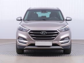 Hyundai Tucson  1.7 CRDi Trikolor 