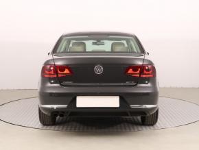 Volkswagen Passat  2.0 TDI 