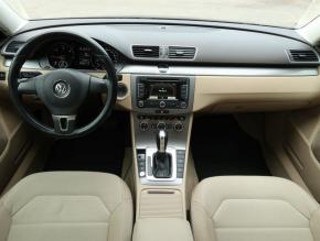 Volkswagen Passat  2.0 TDI 