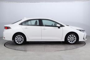 Toyota Corolla  1.5 VVT-i 