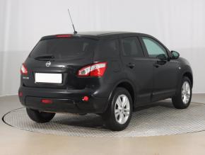 Nissan Qashqai  1.6 