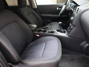 Nissan Qashqai  1.6 