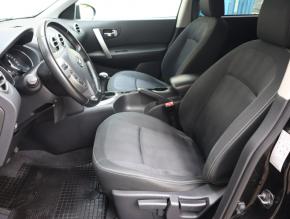 Nissan Qashqai  1.6 