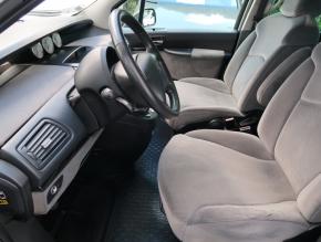 Citroen C8  2.0 HDi 