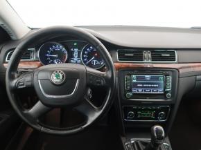 Škoda Superb  2.0 TDI 