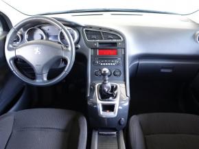 Peugeot 5008  1.6 HDi Access 