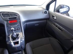 Peugeot 5008  1.6 HDi Access 