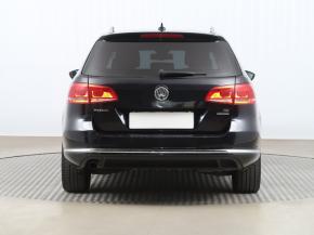 Volkswagen Passat  1.6 TDI 