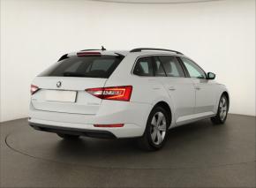 Škoda Superb  2.0 TDI 