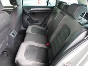 Volkswagen Golf  1.6 TDI 