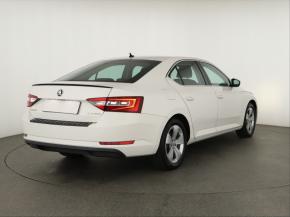 Škoda Superb  2.0 TDI 