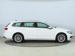 Volkswagen Passat  1.5 TSI 