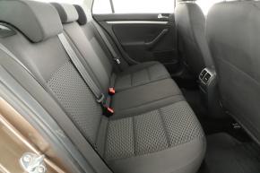 Volkswagen Golf  1.6 TDI 