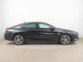 Opel Insignia  2.0 CDTI 