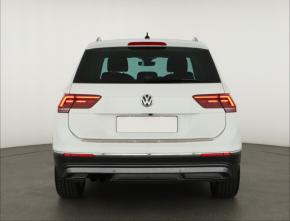 Volkswagen Tiguan  2.0 TSI 