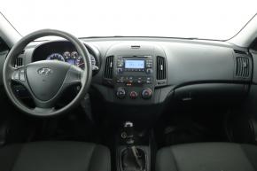 Hyundai i30  1.4 CVVT 