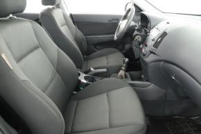 Hyundai i30  1.4 CVVT 