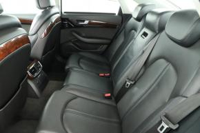 Audi A8  3.0 TDI 