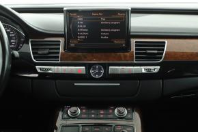 Audi A8  3.0 TDI 