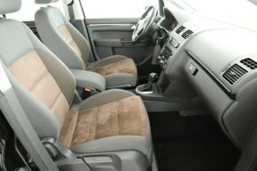 Volkswagen Touran  2.0 TDI 