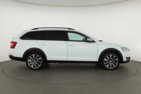 Škoda Octavia  Scout 2.0 TDI 