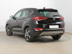 Hyundai Tucson  2.0 CRDi 