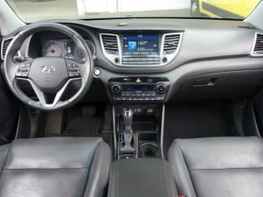 Hyundai Tucson  2.0 CRDi 