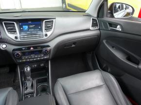 Hyundai Tucson  2.0 CRDi 