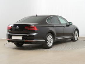 Volkswagen Passat  2.0 TDI 