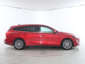 Ford Focus  1.0 MHEV Titanium 