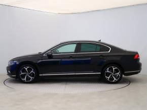 Volkswagen Passat  1.5 TSI Elegance 