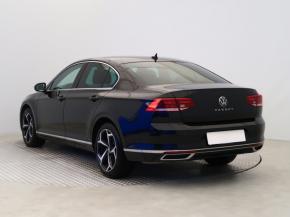 Volkswagen Passat  1.5 TSI Elegance 