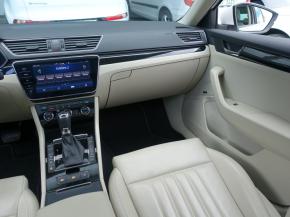 Škoda Superb  2.0 TDI Laurin&Klement 